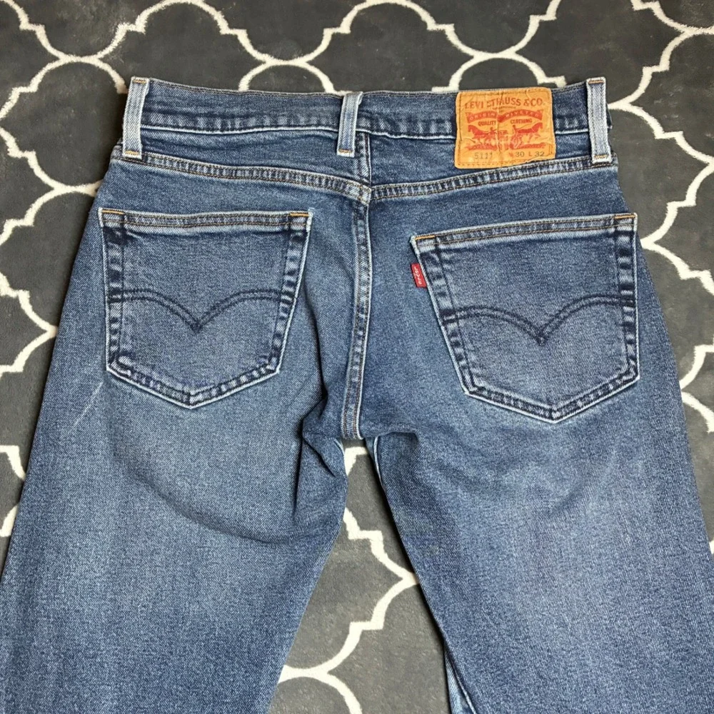 Levis 511 Slim Fit Jeans Mens 28x30 Two Tone Blue Denim Contrast Side Stripe